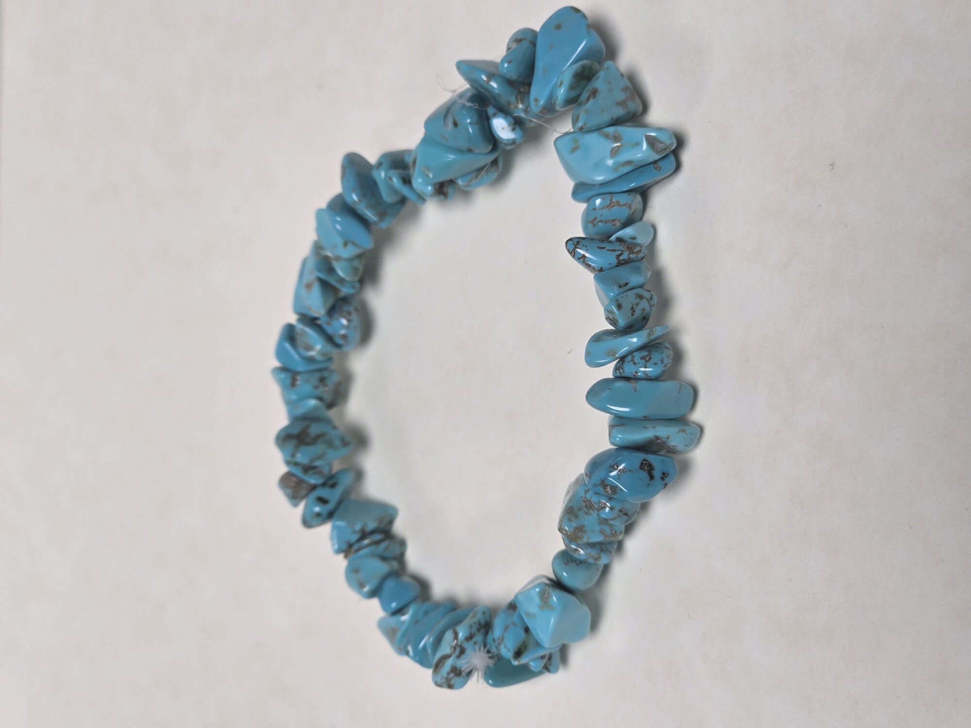 Alternative view of Kristal Modri howlit