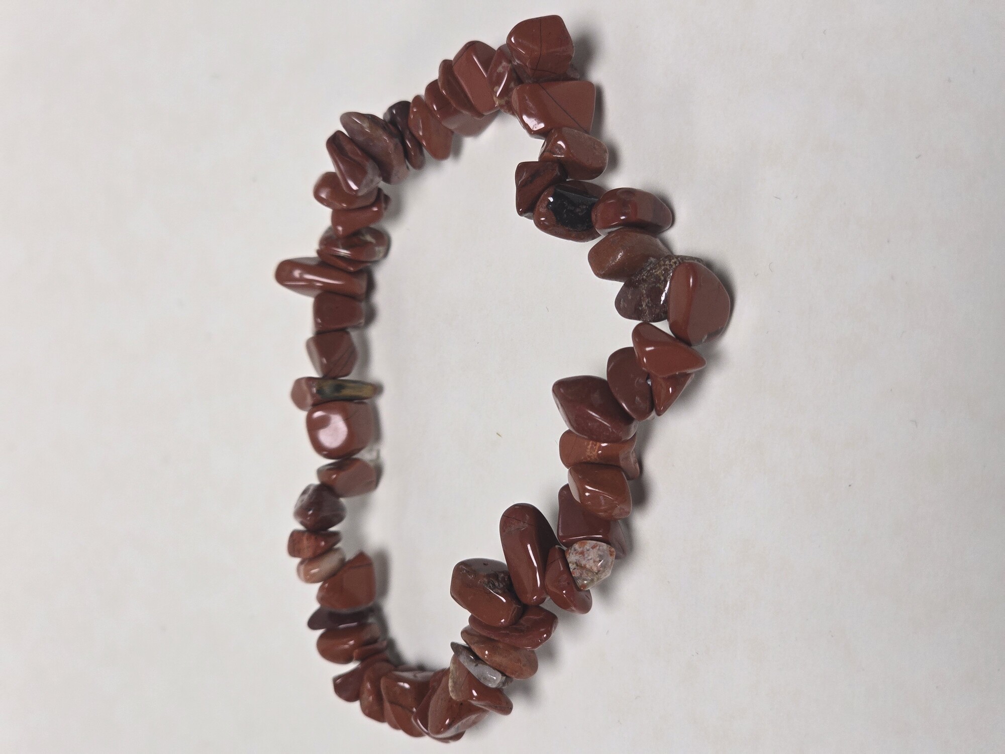 Alternative view of Kristal Rdeči japis